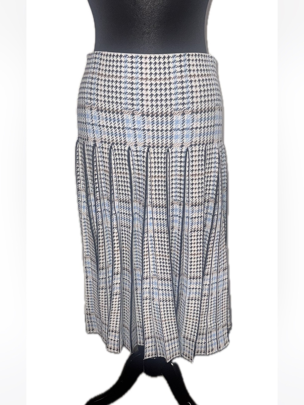 Apparalel size XL Pleated Blue and White Plaid Midi Skirt